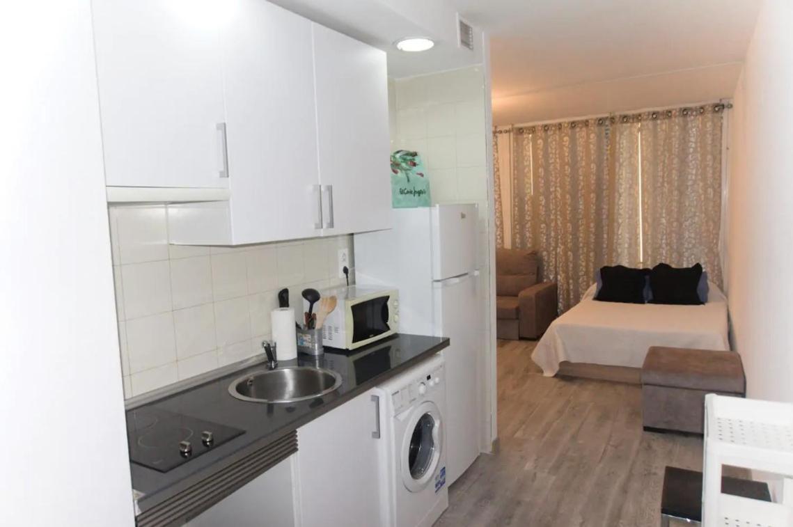 Estudio En Plaza Vara Del Rey Apartamento